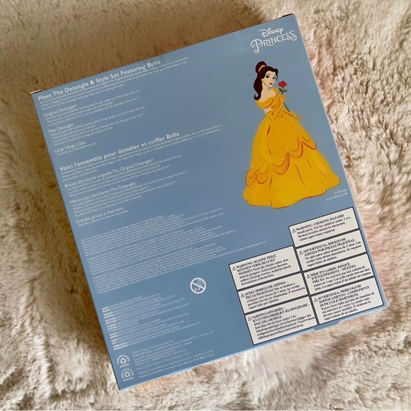SOLD NEW Disneys Belle Wet Brush Set - Picture 2 of 3